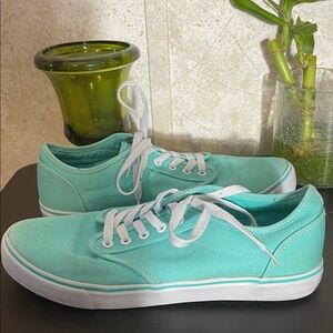 Sports World Women’s Mint Green Canvas Sneakers